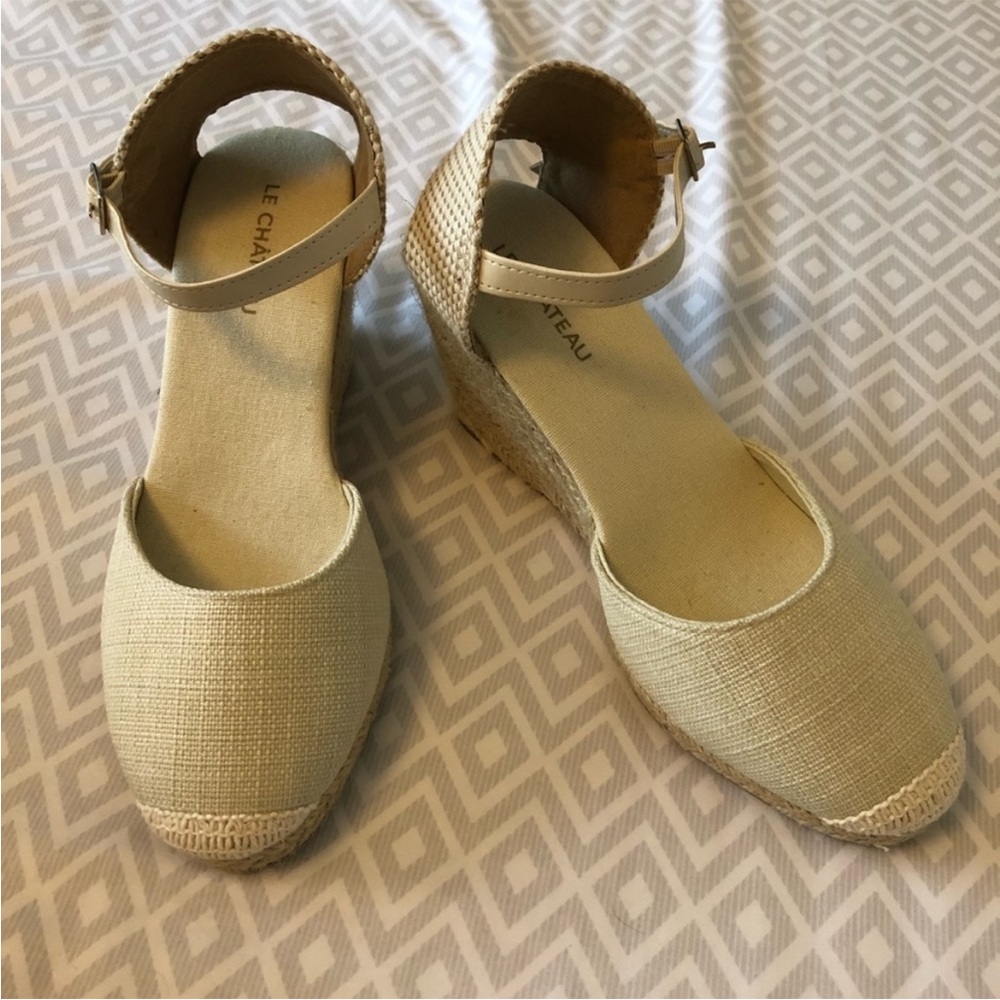 NEW Le Chateau Wedge Beige Espadrille